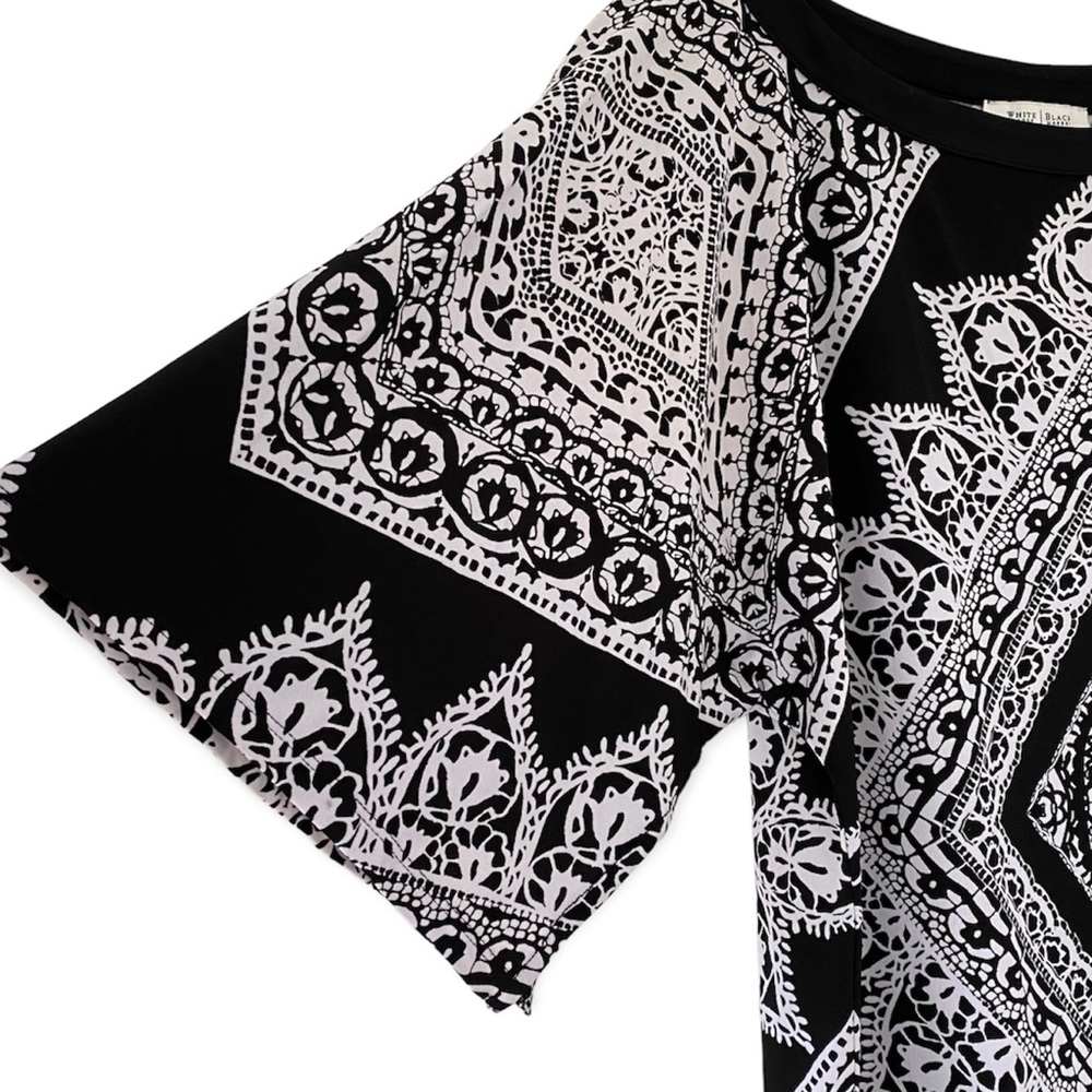 White House Black Market Kimono-style Top | M - Picture 2 of 9